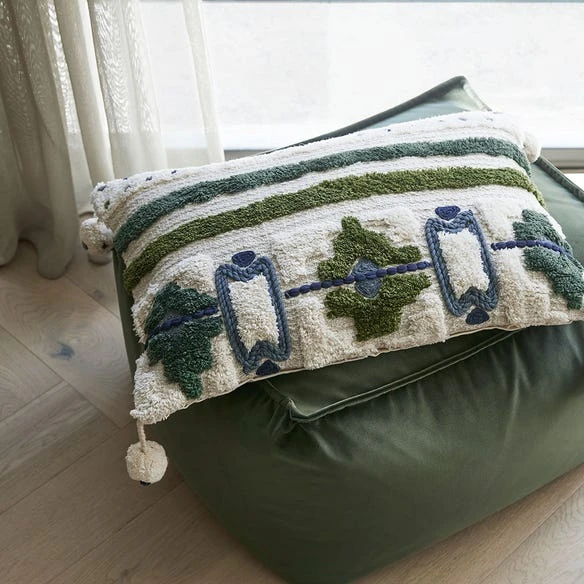 Kota Tufted Cushion - Green/Ivory – Image 3