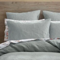 Palm Leaf Quilt Cover