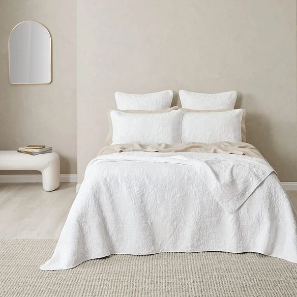 Somerton Bedspread – Image 8