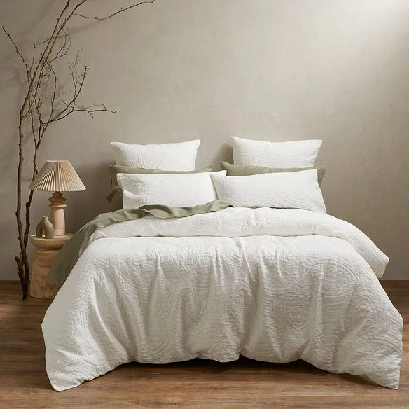 Bentley Quilt Cover – Image 4