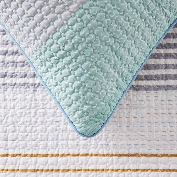 Montego Quilt Cover – Image 2