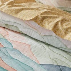 Yulara Quilt Cover